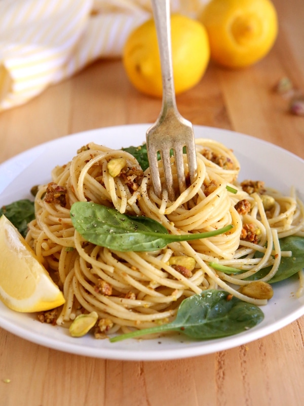 Lemon-Pistachio Spaghetti with Spinach | completelydelcious.com