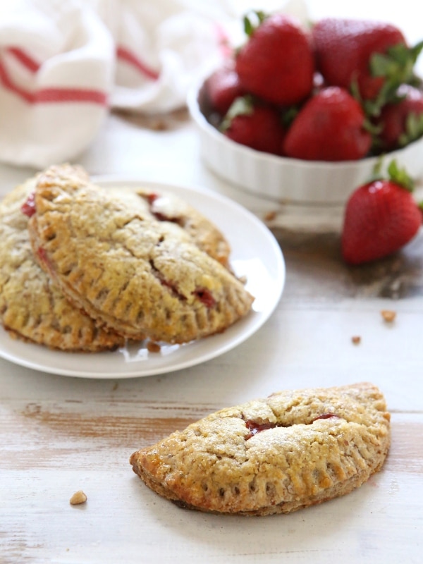 Strawberry Rhubarb Hand Pies with Pecan Crust | completelydelicious.com