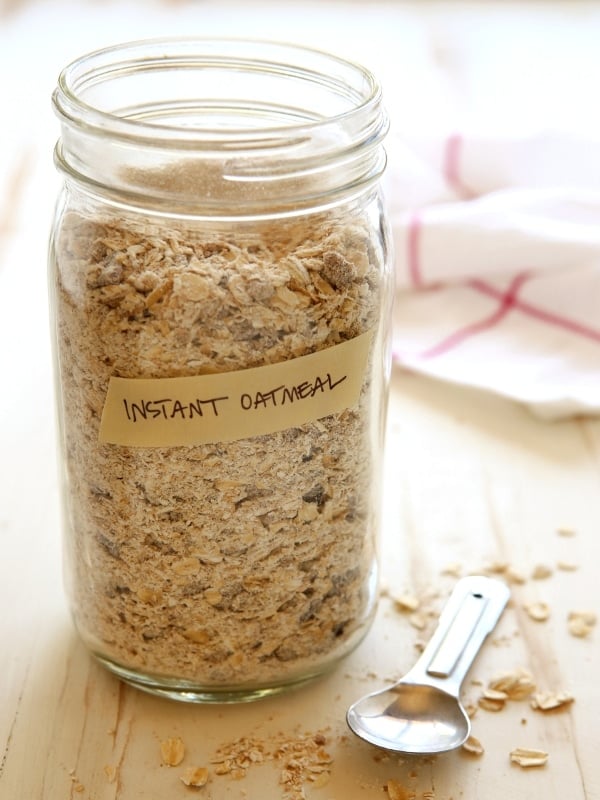 Homemade Instant Oatmeal Mix | completelydelicious.com