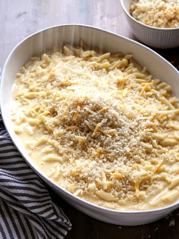 Classic Baked Macaroni and Cheese - Completely Delicious