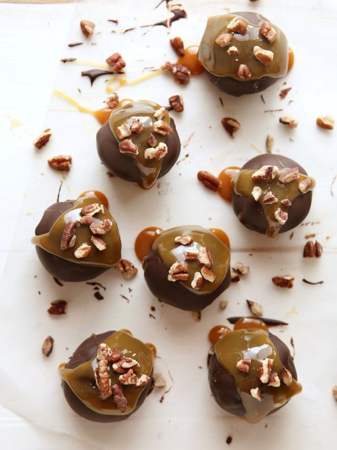 Turtle Cookie Truffles with pecans, caramel and chocolate | completelydelicious.com