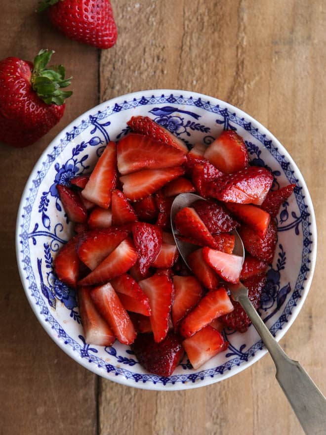 Balsamic strawberries for crepes