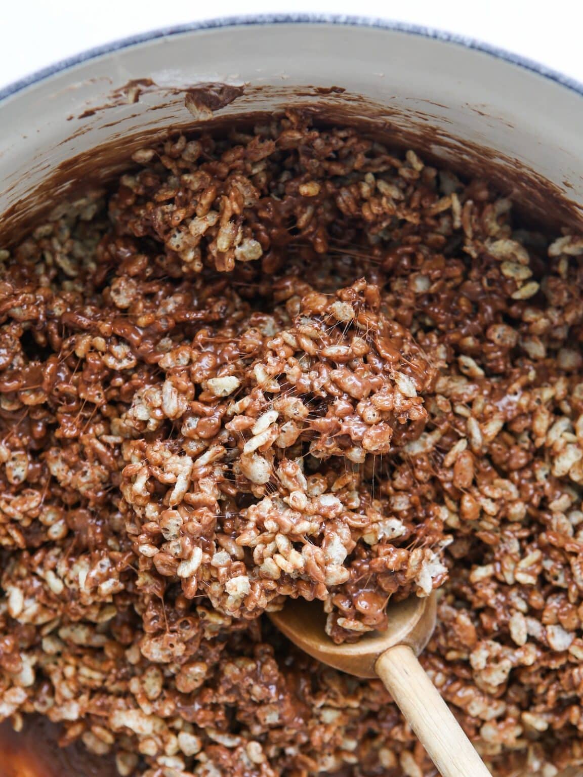 Nutella Rice Krispie Treats - Completely Delicious