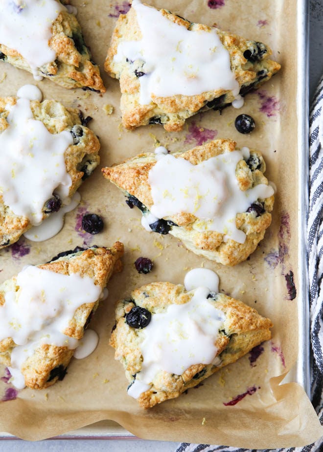 Soft and flavorful lemon bluberry scones