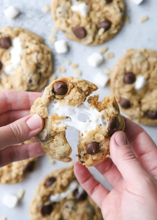 Chocolate chip cookie meets rice krispie treats in this fun mashup!