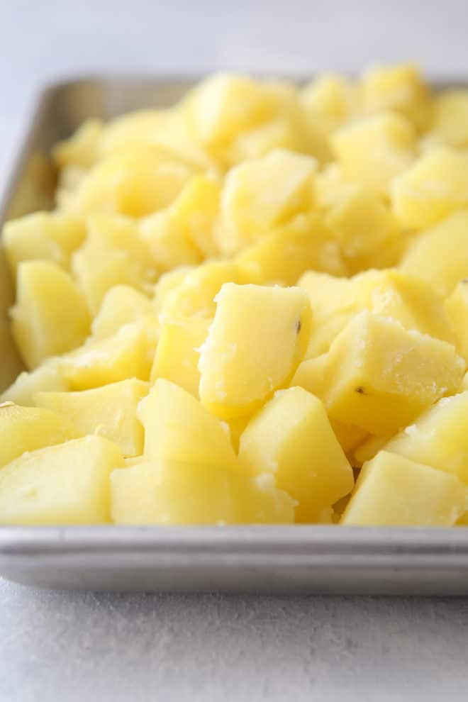 How to make the best mashed potatoes - dry the potatoes in the oven