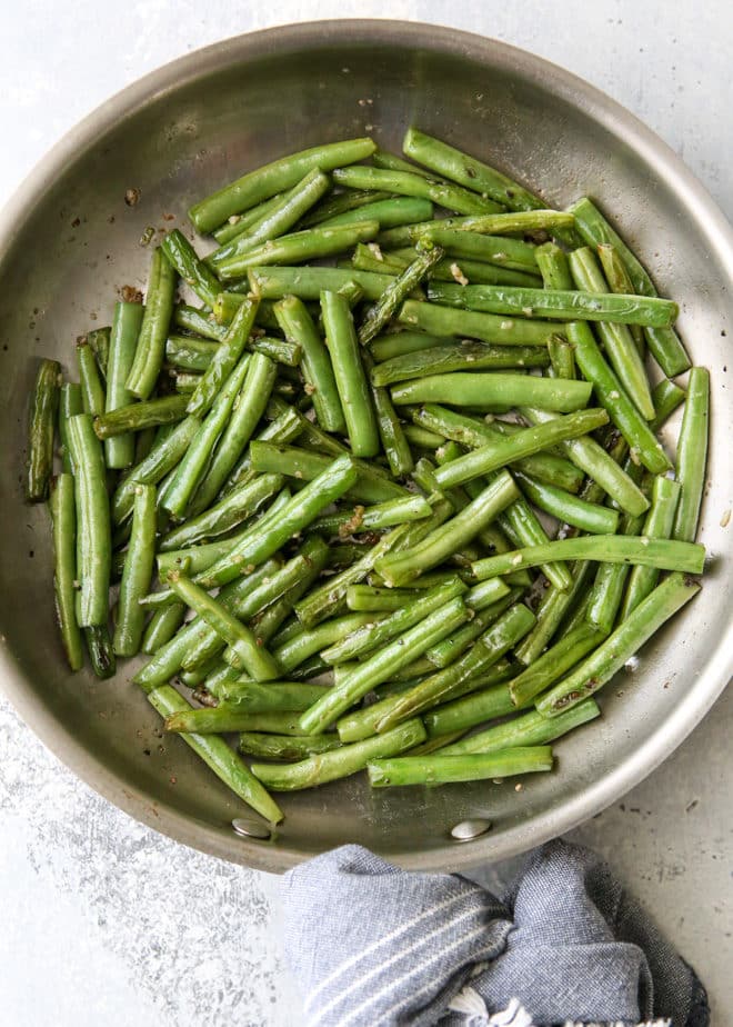 These simple and flavorful buttery garlic green beans are the perfect veggie side dish!