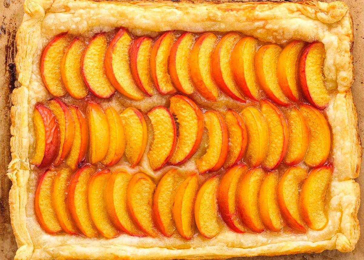 baked peach puff pastry tart
