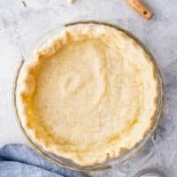 full blind baked pie crust with linen
