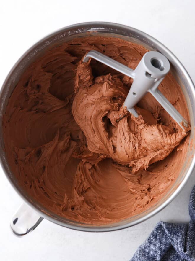 easy fudge frosting in mixing bowl