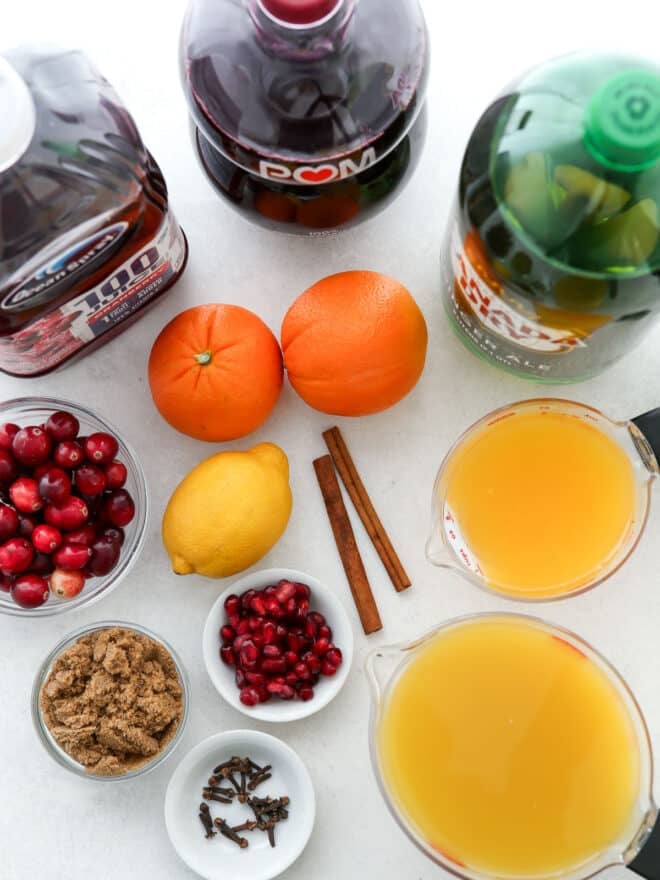 ingredients for non-alcoholic Christmas punch